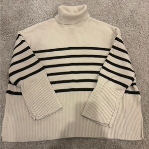 Gap Sweater